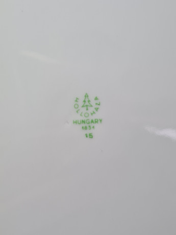 Hollohaza Hungary Детская фарфоровая тарелка "Кормление ослика", 19 x 2,5 см, Венгрия, 1960-70гг.