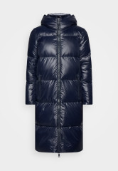 Tommy Hilfiger SORONA PADDED LOGO MAXI Winter coat desert sky SORONA PADDED LOGO MAXI Зимнее пальто небо пустыни