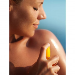 SkinDivision Strahlendes Sonnenol SPF30  Сияющее солнцезащитное масло SPF30