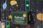 myBuddy Classic Adventskalender 2026, myBuddy Classic Адвент-календарь 2026 со сладостями из разных стран, историями и загадками, 25 сюрпризов