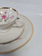 Чайное трио винтажное Bareuther Waldsassen Bavaria в бело-розовых тонах с растительным декором, фарфор, Германия, 1970-80гг.