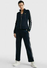 Tommy Hilfiger TAPE HIGH RISE JOGGERS Tracksuit bottoms desert sky ДЖОГГЕРЫ С ВЫСОКОЙ ПОСАДКОЙ TAPE Спортивные брюки небо пустыни