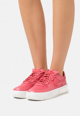 Nike Sportswear AIR FORCE 1 FONTANKA Sneaker low archaeo pink/summit white/sail AIR FORCE 1 FONTANKA кроссовки женские низкие архео-розовый/саммит белый/парус