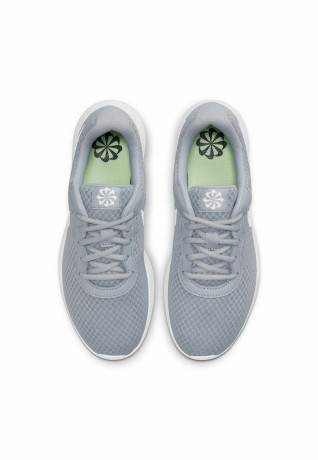 Nike Sportswear TANJUN Sneaker low wolf grey TANJUN Низкие кроссовки женские волк серый