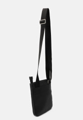 Tommy Hilfiger MINI CROSSOVER Across body bag black MINI CROSSOVER Сумка через плечо черный
