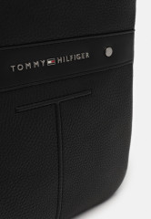 Tommy Hilfiger MINI CROSSOVER Across body bag black MINI CROSSOVER Сумка через плечо черный