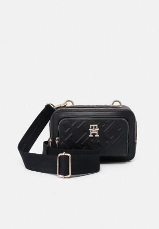 Tommy Hilfiger ICONIC CAMERA BAG Across body bag space blue ICONIC CAMERA BAG Сумка через плечо космический синий