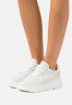 Tommy Hilfiger CHUNKY Trainers white КРОССОВКИ Кроссовки белый