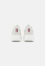 Tommy Hilfiger CHUNKY Trainers white КРОССОВКИ Кроссовки белый