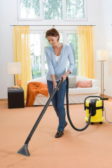 KARCHER KARCHER Akku-Hand-und Stielstaubsauger Teppichbodenreiniger SE 4001  Беспроводной ручной пылесос KARCHER для чистки ковров SE 4001