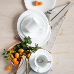 Hutschenreuther Hutschenreuther Nora Weiss Teller flach / Fruhstucksteller 22 cm Hutschenreuther Nora Weiss Тарелка плоская / тарелка для завтрака 22 см