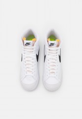 Nike Sportswear BLAZER 77 Sneaker high white/black BLAZER 77 Высокие кроссовки женские белый черный