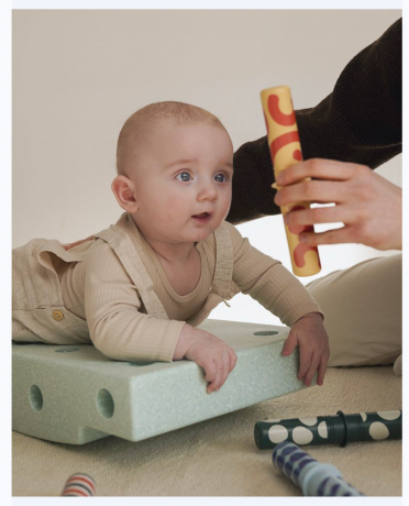 MODU Baby Activity Set 0-12months, 12 elements, Мягкий развивающий конструктор сенсорная игрушка для детей 0-1 год, 12 игровых активностей, безопасный EPP, мятный/темно-зелёный
