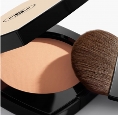 CHANEL LES BEIGES POUDRE BELLE MINE NATURELLE пудра тон В20, 12грамм