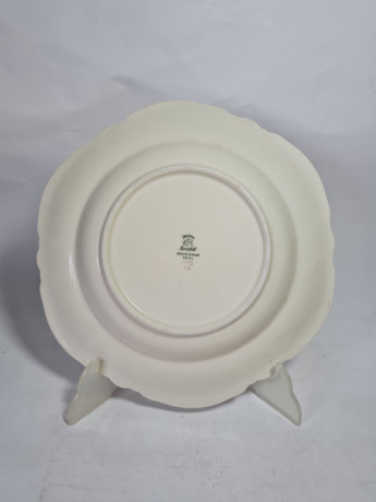 Тарелка винтажная Rosenthal с фигурным краем и золотисто-серебристой окантовкой, слоновая кость, фарфор, 25,5 x 4 см, Германия, 1960-1970гг.