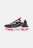 Nike Sportswear REACT VISION Sneaker low black/barely volt/royal pulse/beyond pink/pink blast/sail REACT VISION Низкие кроссовки женские черный / едва вольт / королевский пульс / за гранью розового / розовый взрыв / парус