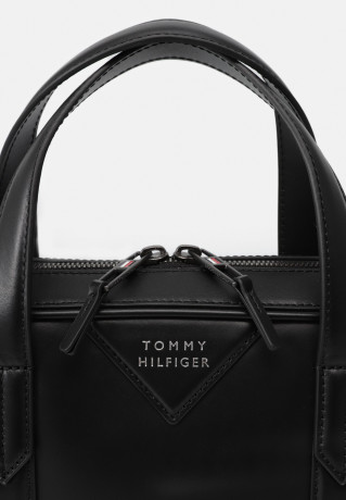 Tommy Hilfiger Laptop bag black Сумка для ноутбука черный