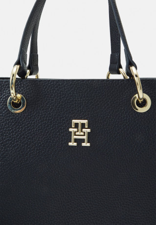 Tommy Hilfiger EMBLEM SATCHEL Handbag space blue СУМКА С ЭМБЛЕМОЙ Сумочка космический синий