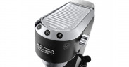 DeLonghi DeLonghi Dedica Style EC 685.BK, Espressomaschine schwarz/silber (glanzend) schwarz, silber (glanzend) DeLonghi Dedica Style EC 685.BK, кофемашина черный/серебристый (глянцевый)