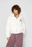 Tommy Hilfiger MONOGRAM BADGE Down jacket ecru ЗНАЧОК С МОНОГРАММОЙ Пуховик экрю