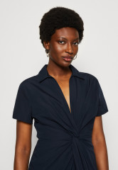 Tommy Hilfiger SOLID MIDI DRESS Day dress desert sky ПЛАТЬЕ МИДИ SOLID Повседневное платье небо пустыни