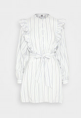 Tommy Hilfiger SHORT FRILL DRESS Shirt dress ecru/blue КОРОТКОЕ ПЛАТЬЕ С ВОЛОНАМИ Платье-рубашка экрю/синий