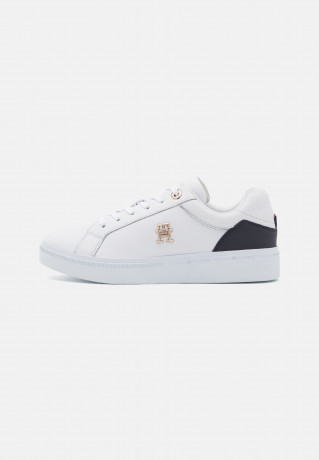 Tommy Hilfiger COURT Trainers white КОРТ Тренеры белый