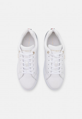 Tommy Hilfiger COURT Trainers white КОРТ Тренеры белый