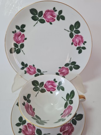 Чайное трио винтажное Winterling "Розовые розы", с позолотой, фарфор, Германия, 1960-70гг.