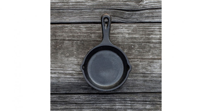 Lodge Lodge Mini Bratpfanne LMS3 mit Stiel schwarz, O 8,9cm schwarz Мини-сковорода Lodge LMS3 с черной ручкой, O 8,9см