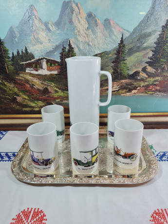 Кувшин со стаканами (5 шт.) Thomas с изображениями ретро автомобилей, фарфор, Германия, 1960-70гг.