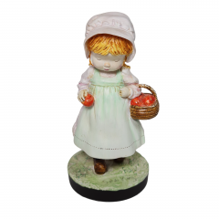 Фигурка винтажная John Sands  / Sarah Kay &quot;Девочка с корзиной яблок&quot;, керамика, 12 см, Австралия, 1960-70гг.