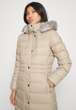 Tommy Hilfiger TYRA COAT  Down coat beige TYRA COAT Пуховик бежевый