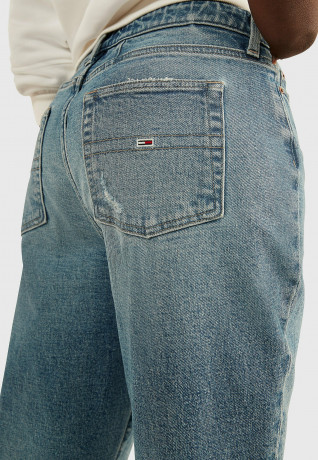Tommy Hilfiger ADAPTIVE MOM ULTRA HIGH RISE DISTRESSED Straight leg jeans medium wash ADAPTIVE MOM ULTRA HIGH RISE DISTRESSS Джинсы прямого кроя средняя стирка