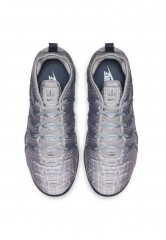 Nike Sportswear AIR VAPORMAX PLUS Sneaker low wolf grey/dark grey/team orange/white AIR VAPORMAX PLUS кроссовки женские низкие серый волк/темно-серый/оранжевый/белый