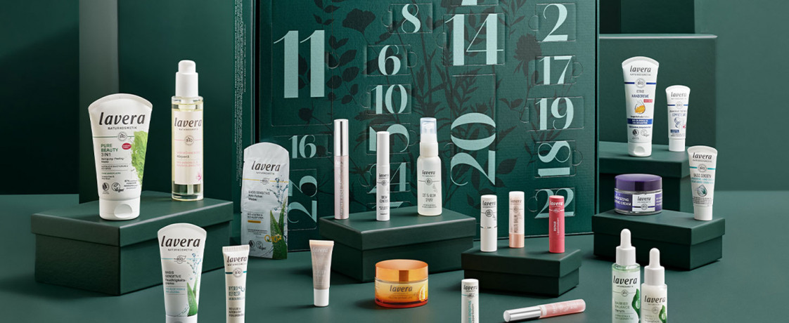 lavera Advent Calendar  2025 Адвент-календарь с натуральной косметикой, 24 сюрприза по уходу за кожей илицом и для макияжа, 50 см х 50 см