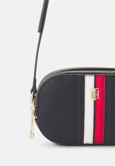 Tommy Hilfiger ELEMENT CAMERA Across body bag space blue ELEMENT CAMERA Сумка через плечо космический синий