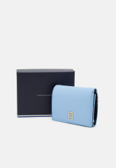 Tommy Hilfiger CASUAL BI FOLD WALLET Wallet vessel blue CASUAL BI FOLD WALLET Бумажник сосуд синий