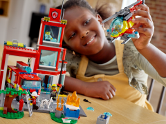 Lego Feuerwache пожарная станция