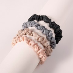 The Hair Edit Multi-Color Ruched Ribbon Scrunchies  Разноцветные резинки для волос с рюшами и лентой