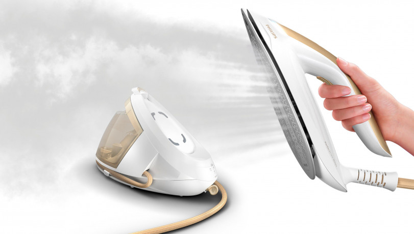 Philips Philips Dampfbugelstation PerfectCare 8000 Series PSG8040/60, 1800 ml Wassertank, 2.400 Watt, OptimalTemp DynamicQ Sensor, 600 gr Dampfstoss Паровая гладильная станция Philips PerfectCare 8000 Series PSG8040/60, резервуар для воды 1800 мл, 2400