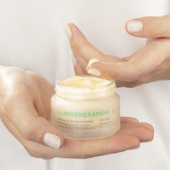 ANNEMARIE BORLIND Vitalisierende Nachtcreme  Восстанавливающий ночной крем