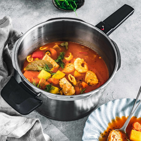 Fissler Fissler Premium Schnellkochtopf VITAQUICK silber Скороварка премиум-класса Fissler VITAQUICK