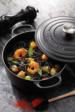 Le Creuset LE CREUSET Br\u00e4ter rund 26cm Schwarz Signature schwarz LE CREUSET Брюк 4тер круглый 26см Черный Signature
