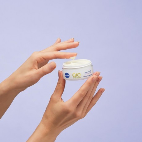 Nivea Q10 Power Anti-Falten + Beruhigung Tagespflege Sensitiv  Q10 Power Anti-Wrinkle + Soothing Day Care Sensitive