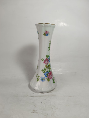Ваза винтажная Royal KPM Bavaria, с розово-голубыми цветами, средний размер, ручная работа, фарфор, 21 см, Германия, 1970-80гг.