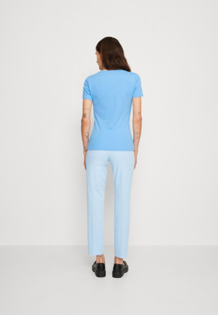 Tommy Hilfiger SLIM CODY  Print T-shirt hydrangea blue SLIM CODY Футболка с принтом гортензия синяя