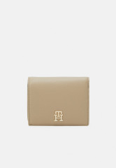 Tommy Hilfiger CASUAL BI FOLD WALLET Wallet beige CASUAL BI FOLD WALLET Бумажник бежевый