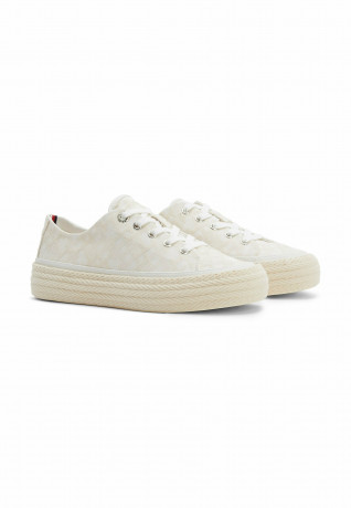 Tommy Hilfiger MONOGRAM  Trainers whitedenimmonogram МОНОГРАММА кроссовки белыйдениммонограмма