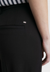 Tommy Hilfiger TAPERED FIT Chinos black брюки чинос TAPERED FIT черный